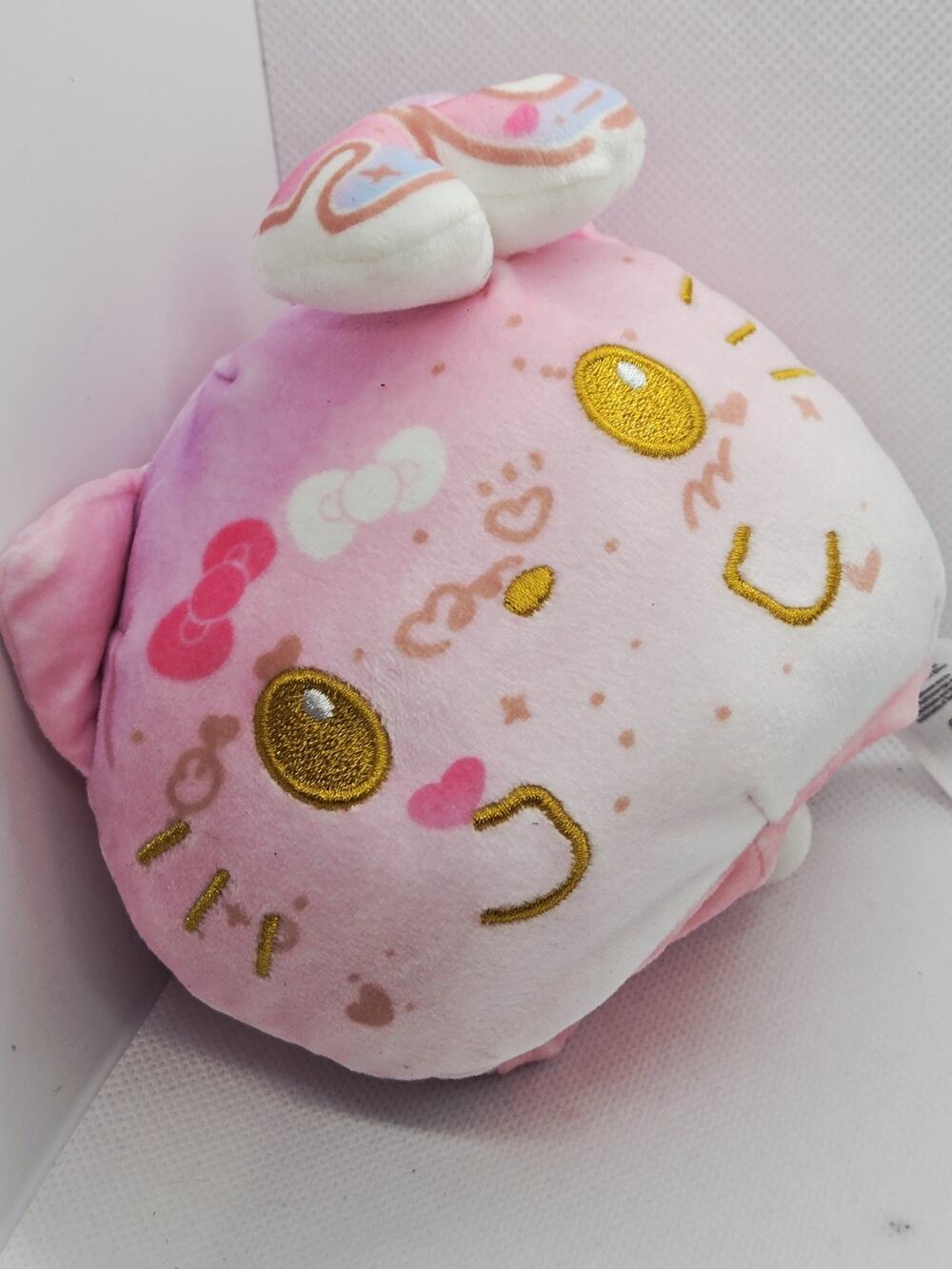 Hello Kitty 50th Anniversary Pink Reversible Plush TeeTurtle Plushiverse Retired
